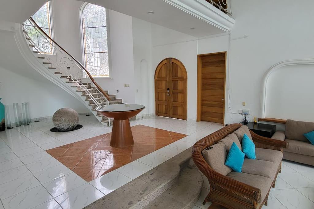 Villa Martha Garza Blanca - Heated Pool, Chef & Full Staff Included Puerto Vallarta Luaran gambar